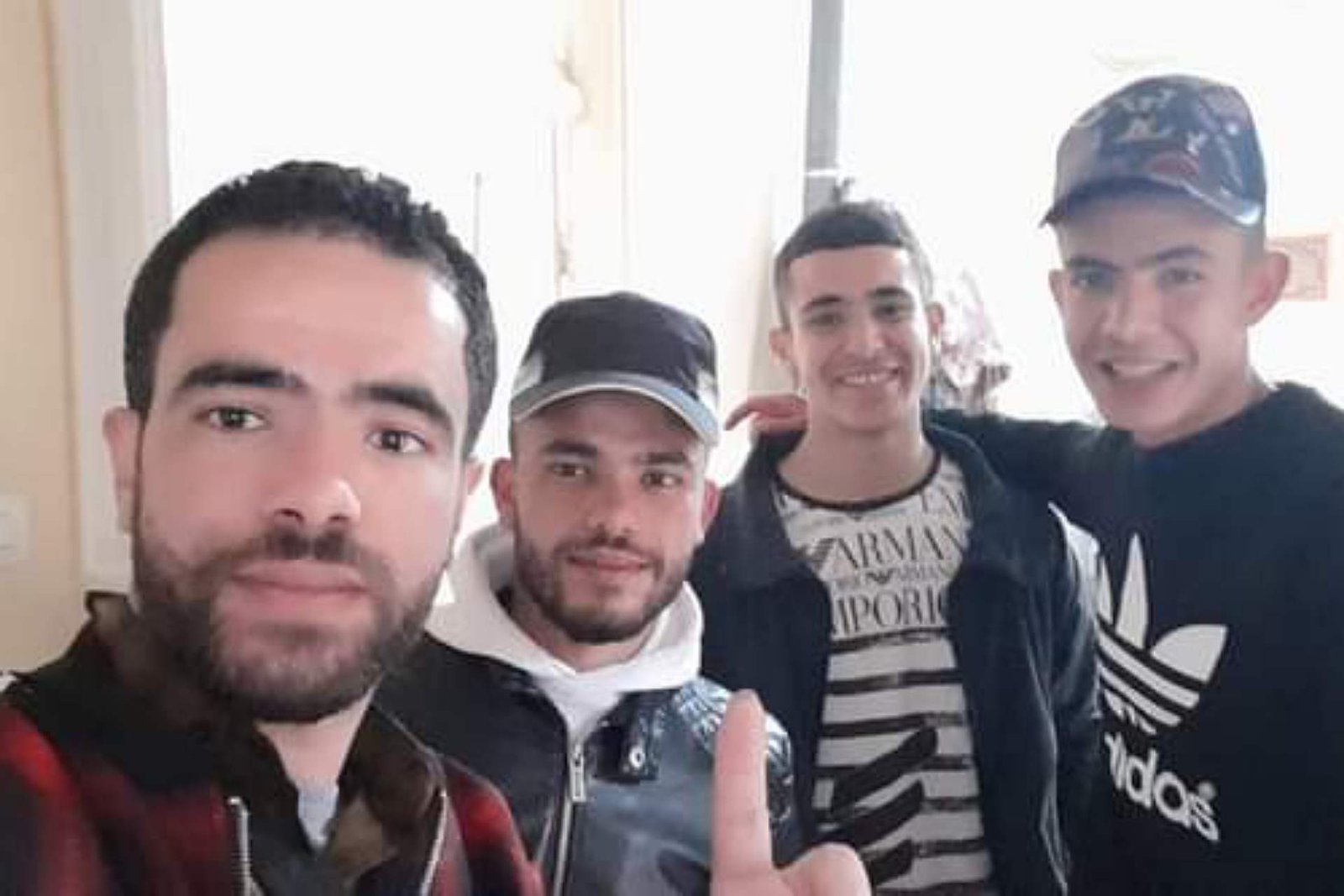 برج بوعريريج: إطلاق سراح موسى لعلامي ومراد شليقة رغم إدانتهما بالسجن