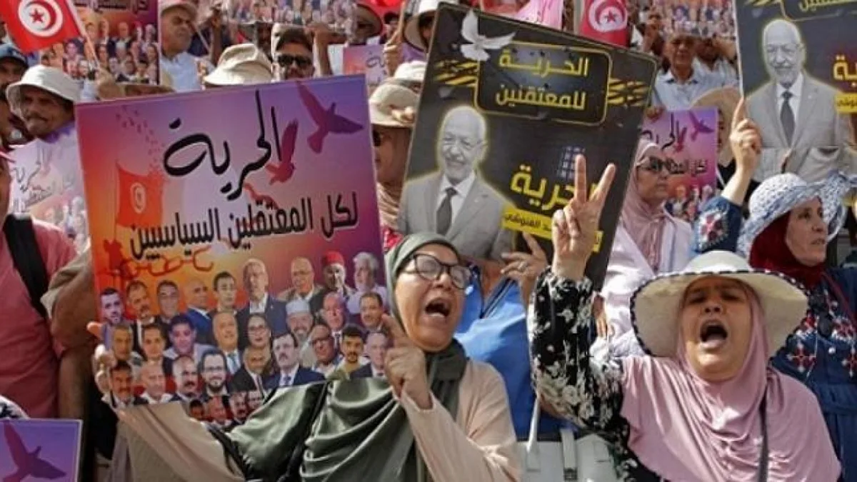 تونس.. تأسيس رابطة لعائلات “معتقلي الرأي”